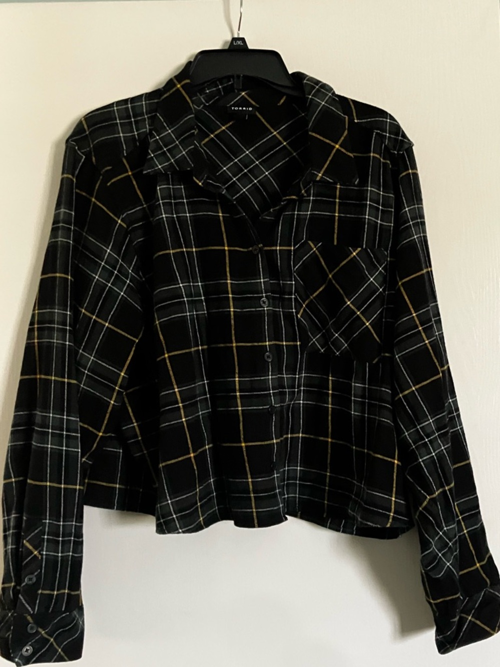 NWOT-Torrid Black Plaid Shirt with Yellow Accent XXL/18